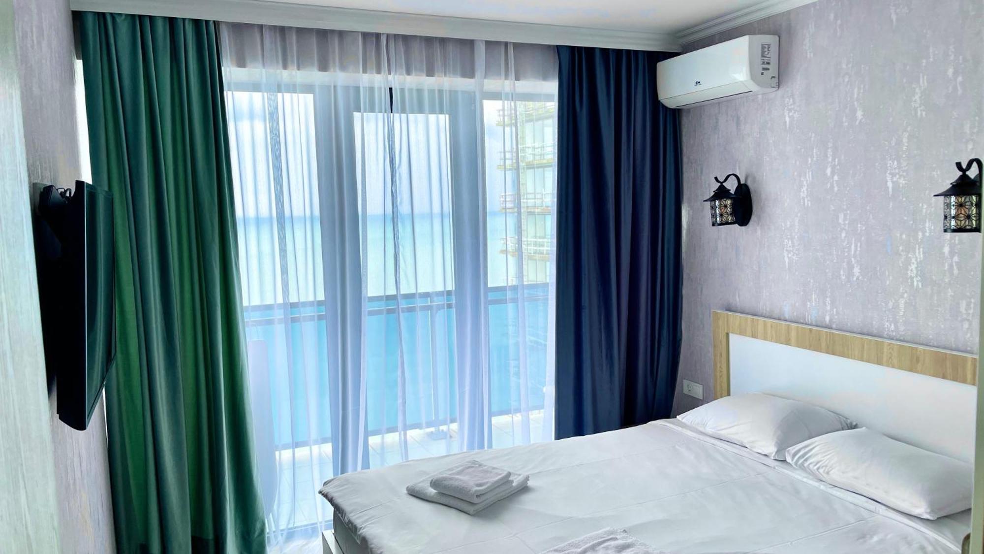Marvella Hotel Orbi Beach Tower Batumi Luaran gambar